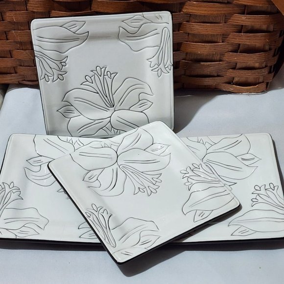 Laurie Gates Antilles White Square Salad  Plates 7" set of 4 flowered dessert - Picture 7 of 11